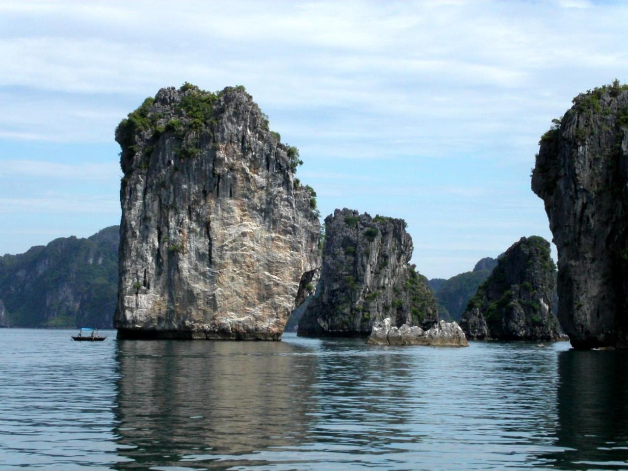 Catba Golden Holiday Hotel Dong Khe Sau Bagian luar foto